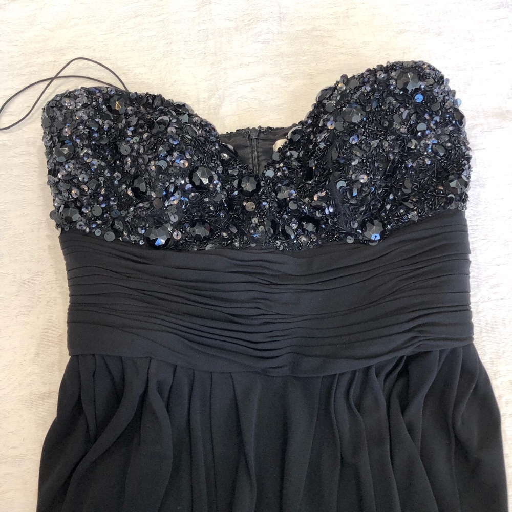 Badgley Mischka Strapless Black Embellished Dress
